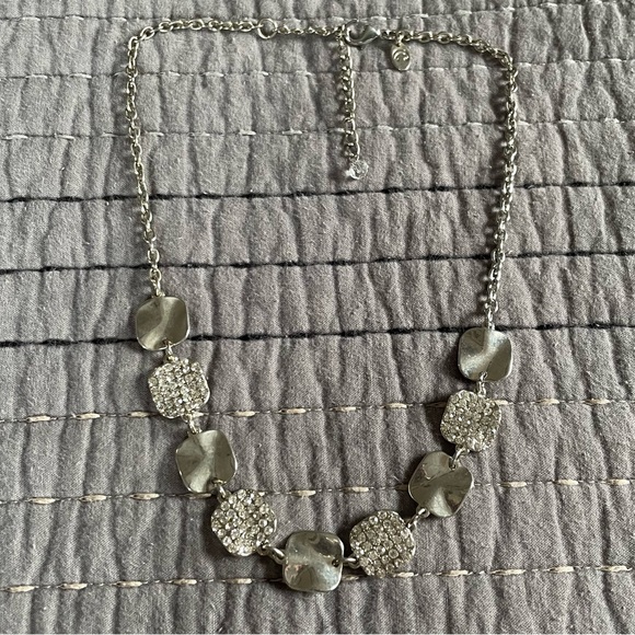 Necklace with Square accents - Picture 1 of 3